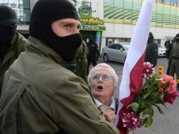 Tras el anuncio de los primeros resultados oficiales en Bielorrusia estalló una ola de protestas que continúan hasta el día de hoy. EFE /