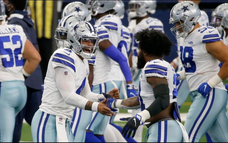 El mariscal de campo lanzó para 450 yardas y un touchdown. AP / M. Ainsworth