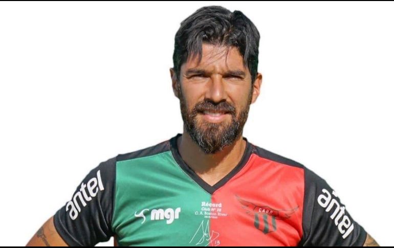 Con este gol, Abreu ha llegado a marcar con 29 equipos en su carrera de más de 26 años. INSTAGRAM / @loco13com