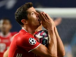 Lewandowski no entrenó con el primer equipo debido a las molestias que ha padecido. AFP / ARCHIVO
