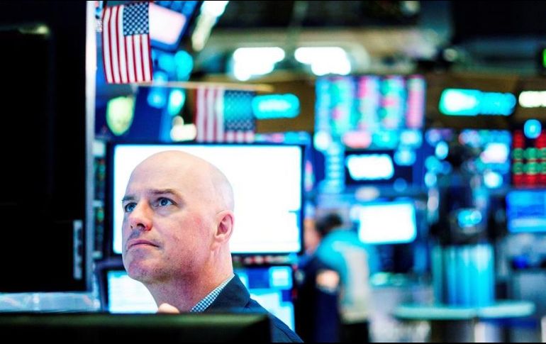 Por sectores, las mayores ganancias fueron para las empresas de bienes no esenciales, de comunicaciones y tecnológicas. EFE/ARCHIVO