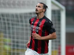 La estrella sueca dio positivo en un control antes del partido de este jueves contra el Bodo/Glimt, en la tercera ronda clasificatoria de la Europa League. TWITTER / @acmilan