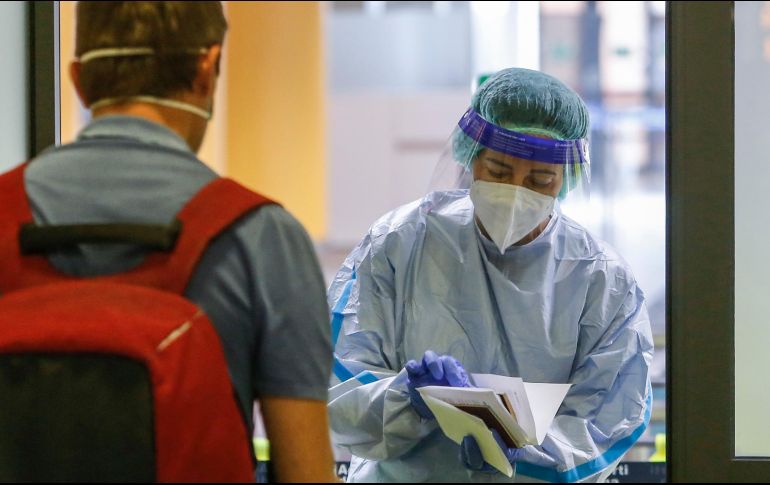 Con estas cifras, el ministro español de Sanidad, Salvador Illa, advirtió este jueves de que 