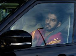 Suárez podría ponerse a las órdenes del cuerpo técnico para el entrenamiento de esta tarde, previo al partido del domingo ante el Granada. AFP / ARCHIVO
