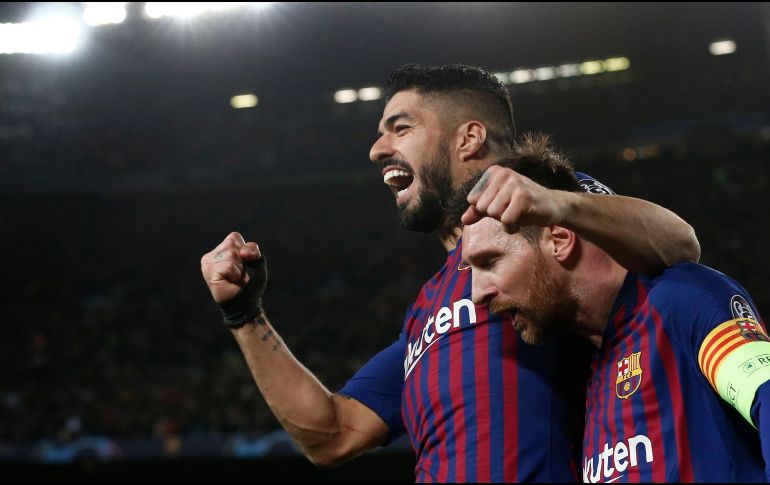 ''Te merecías que te despidan como lo que sos: uno de los jugadores más importantes de la historia del club (...) Y no que te echen como lo hicieron. Pero la verdad que a esta altura ya no me sorprende nada'', dijo Messi. AFP / ARCHIVO