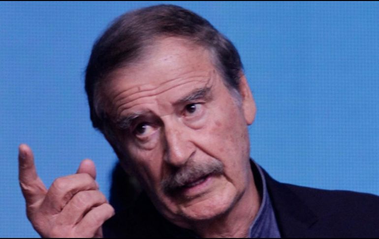 En la iniciativa de consulta redactada por López Obrador, acusa a Fox (2000-2006) de intervenir 