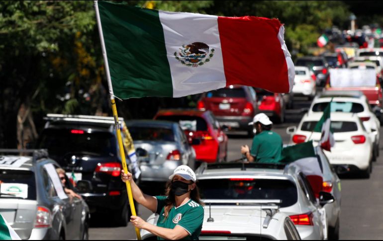 Las manifestaciones de Frena comenzaron con caravanas de vehículos ante la contigencia sanitarias por el COVI-1. EFE/ARCHIVO