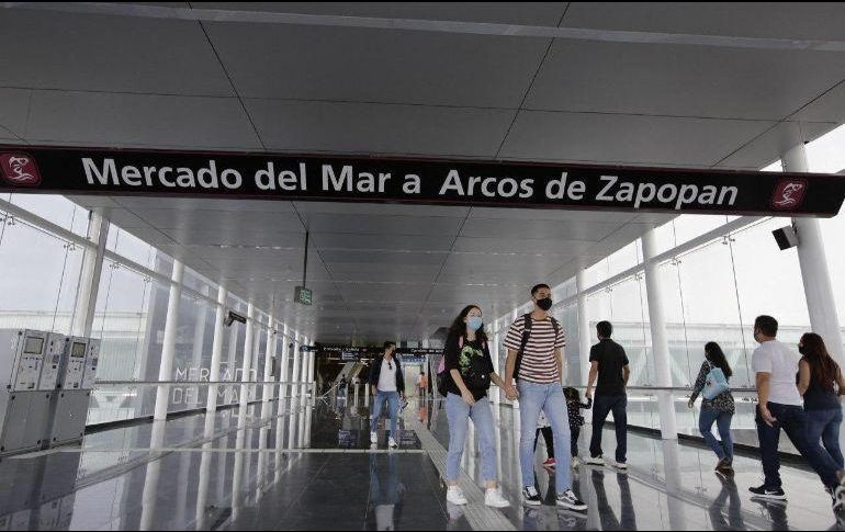 Resaltan que los jaliscienses gastan hasta una tercera parte en su salario en pasajes de transporte público. ARCHIVO