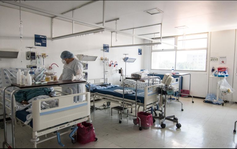 El lunes, la Secretaría de Salud informó que en México han fallecido 76 mil 603 personas a causa del nuevo coronavirus, mientras que 733 mil 717 han dado positivo a COVID-19. NTX / ARCHIVO