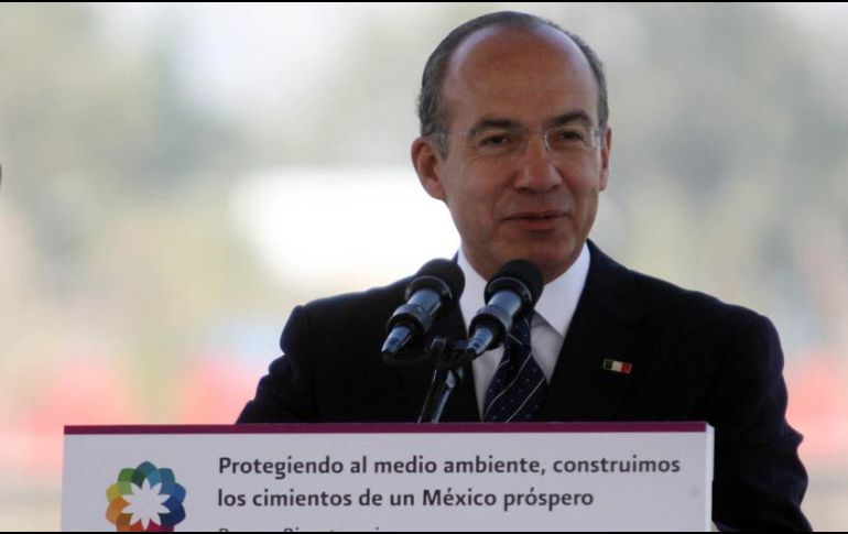 En otro tuit, Calderón detalló que está en contra de la violencia y las agresiones físicas en manifestaciones. NTX/ARCHIVO