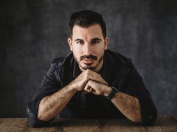 JAVIER CASTILLO. El autor se inspiró en pequeñas anécdotas personales para darle forma a la trama de su libro más reciente. CORTESÍA