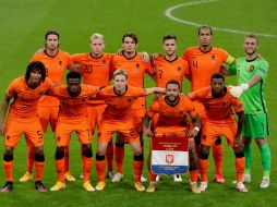 Entre los convocados por Frank de Boer destacan los jugadores del Liverpool Virgil Van Dijk y Georginio Wijnaldum, además del mediocampista del Barcelona Frenkie de Jong. TWITTER / @OnsOranje