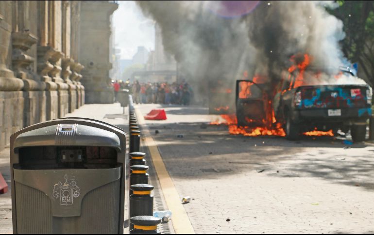 Arturo Navarro. Este videógrafo, con su cámara, ha captado los momentos más trascendentales de la vida en Jalisco; desde conciertos, eventos deportivos hasta manifestaciones. EL INFORMADOR • A. Navarro 