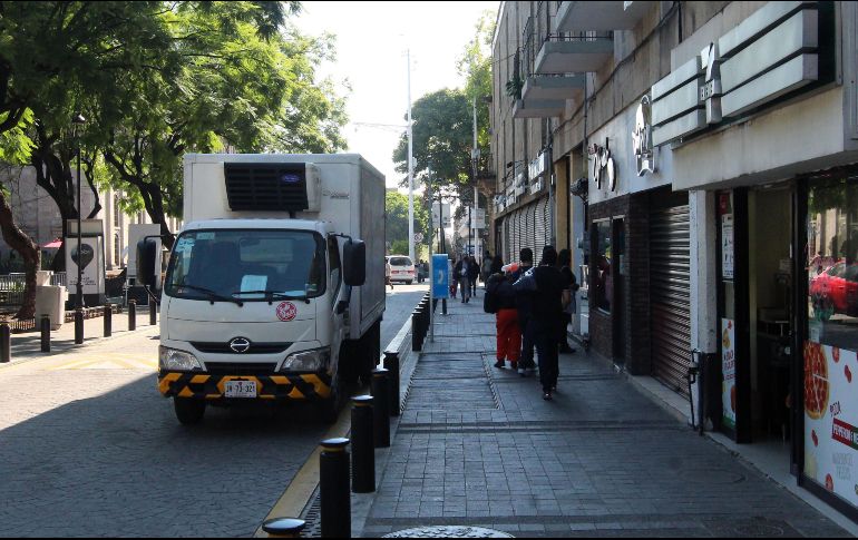 DESCONOCEN. Los repartidores aseguran no conocer ni los horarios ni las zonas para la descarga de mercancía. EL INFORMADOR/A. CAMACHO