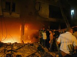 Varias personas resultaron heridas, y habitantes de edificios cercanos debieron ser evacuados. AFP