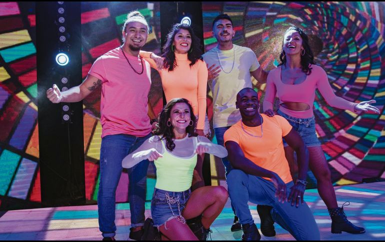 Producción. Havana Night cuenta con seis bailarines y siete músicos para dar vida al show. ESPECIAL