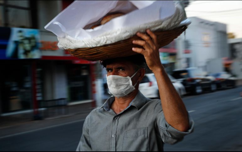Debido a la temporada de influenza, es probable que ocurra un repunte de casos de coronavirus. AP/ARCHIVO