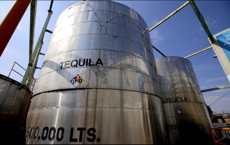 Desde mediados de año el Consejo Regulador del Tequila llevó a los tribunales de la Unión Europea un conflicto con la cervecera Heineken. AFP/ARCHIVO