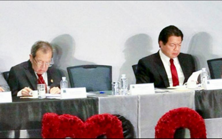 Las empresas Parametría, Demotecnia 2.0 y Covarrubias y Asociados fueron elegidas para realizar el ejercicio que definirá al presidente de Morena. NOTIMEX/Archivo