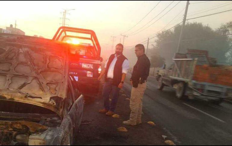 Policías Municipales acudieron a la zona para agilizar el movimiento de vehículos. CORTESÍA / Policía de Tlajomulco