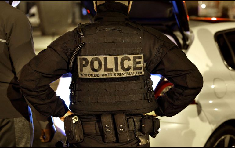 Los hechos tuvieron lugar a las 17:00 horas locales cerca de un colegio, cuando la Policía recibió la alerta de la aparición de un cadáver decapitado. AFP