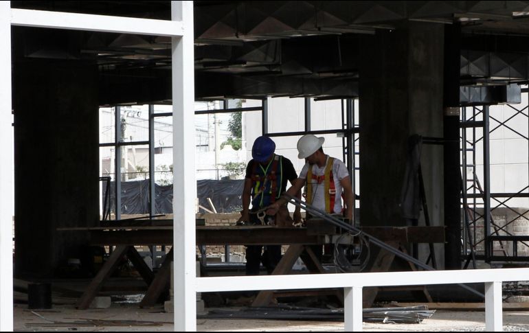 Desarrolladores critican que la autoconstrucción sería ocho veces más cara. EL INFORMADOR/Archivo