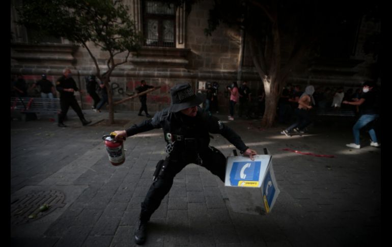 Piden #JusticiaParaGiovanni con marcha y brotes de violencia en Jalisco. EL INFORMADOR / F. Atilano