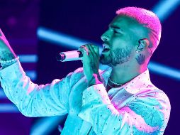Maluma abrió el espectáculo con el tema 