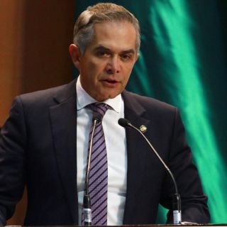Inhabilitan a Miguel Mancera por un año en CDMX