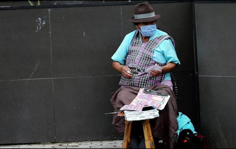 Advierten que, mientras no se controle la pandemia, se requerirán cuarentenas para lidiar con el coronavirus. EFE/J. Jácome