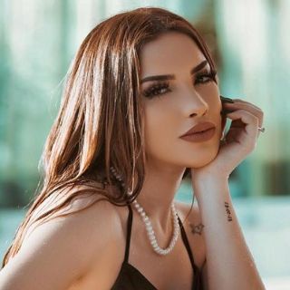 Kimberly Loaiza, reconocida como la líder digital del año