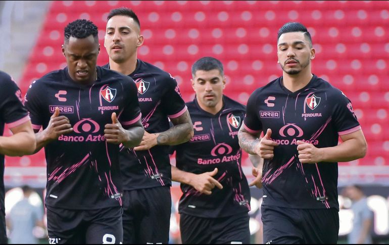Renato Ibarra (izquierda) tratará de hacer pesar la ofensiva de los Zorros. IMAGO7