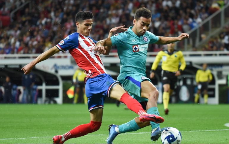 Chivas busca una nueva victoria ante uno de los mejores cuadros del torneo como Cruz Azul. Imago7 / ARCHIVO