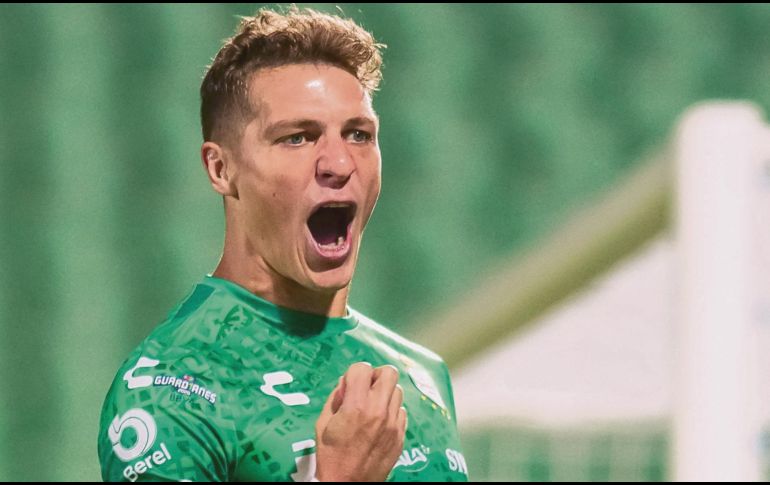 Desde el punto penal, Julio Furch le dio el triunfo a los laguneros. IMAGO7