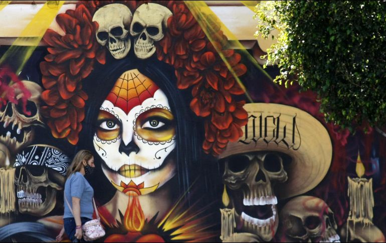 El Día de Muertos no es de descanso obligatorio. XINHUA/ARCHIVO