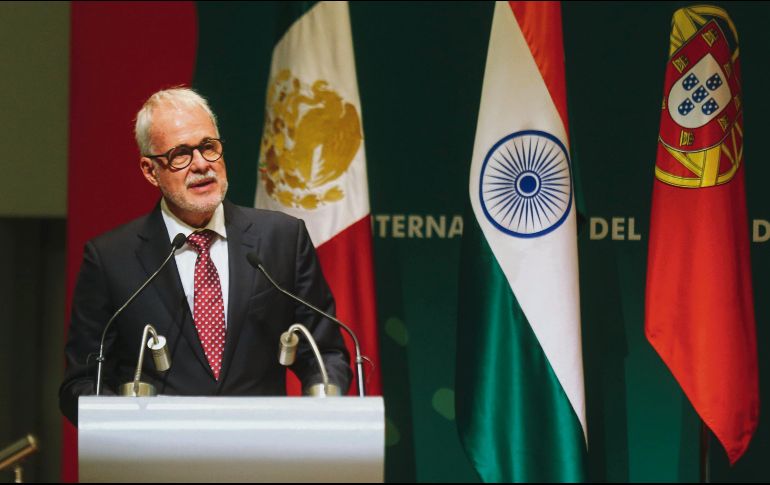 RAÚL PADILLA. El presidente de la FIL, comprometido con mantener la calidad del encuentro literario en su edición virtual.  EL INFORMADOR • G. Gallo