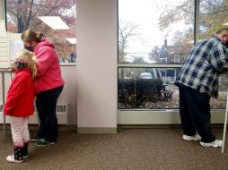 Todos los ciudadanos que podrían haber recibido la información errónea ya fueron ubicados por autoridades locales para que ejerzan su derecho al voto. EFE/D. Maxwell