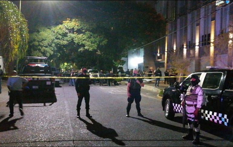 Autoridades municipales, estatales y periciales montaron un operativo en el área. ESPECIAL