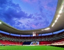 El jueves se detectó el virus en el entrenador Víctor Manuel Vucetich y dos de sus auxiliares, por lo que se quieren descartar más casos. IMAGO7