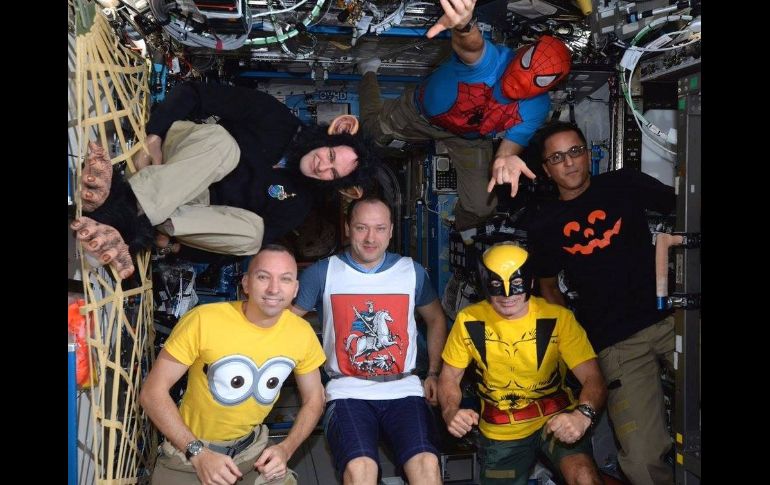 Lo importante en esta fecha fue que los astronautas pudieron divertirse durante unas horas. ESPECIAL/NASA