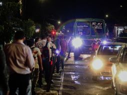 El Gobierno estatal activó el botón, que los fines de semana sólo permite usar el transporte público a trabajadores de giros esenciales, para tratar de contener los contagios de COVID-19. EL INFORMADOR/G. GALLO