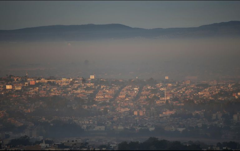 El nuevo impuesto por la emisión de gases a la atmósfera se justificó en su momento con el argumento de buscar alentar el uso de energías renovables. EL INFORMADOR/ARCHIVO