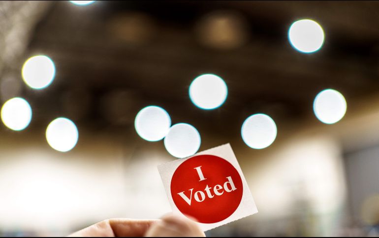 Este martes cientos de ciudadanos acudirán a los centros de votación para elegir entre Biden y Trump. AFP / K. Yucel