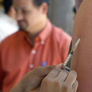 Coronavirus: AMLO califica como "avance" inicio de fase 3 de la vacuna de CanSino