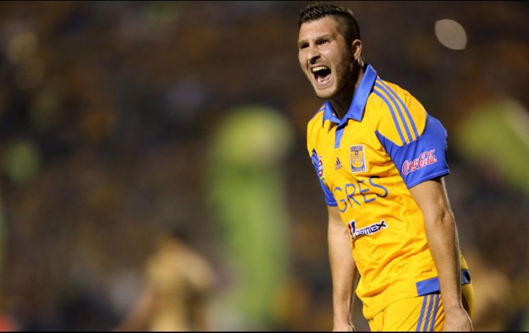 El francés sigue ganándose el corazón de los aficionados del equipo felino. SUN / ARCHIVO