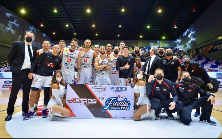 Ahora la quinteta tapatía esperará hasta el día de mañana para conocer quién será su rival en la Final de Conferencia. TWITTER / @AstrosJalisco