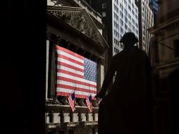 El Dow Jones Industrial Average subió 1.95% a 28 mil 390.24 puntos al cierre de este jueves. EFE/J. Lane
