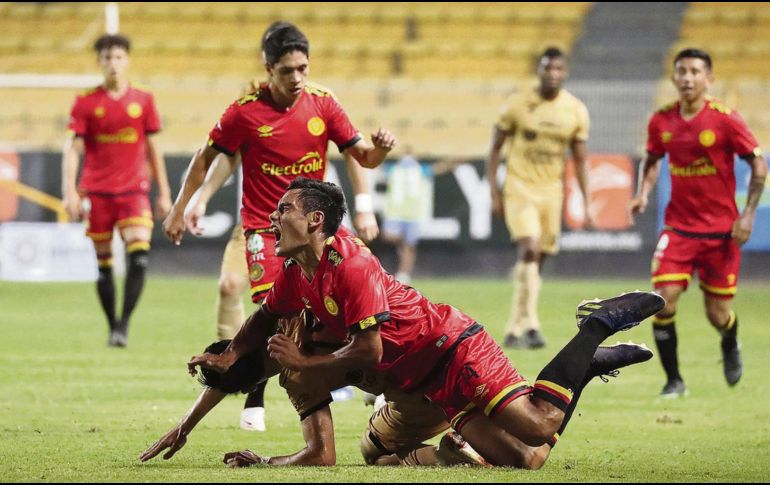 Tras la derrota los Leones Negros quedaron estancados en 12 puntos. IMAGO7