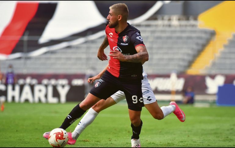 Con sólo un gol en este torneo, el chileno Ignacio Jeraldino no ha pesado en el ataque. IMAGO7