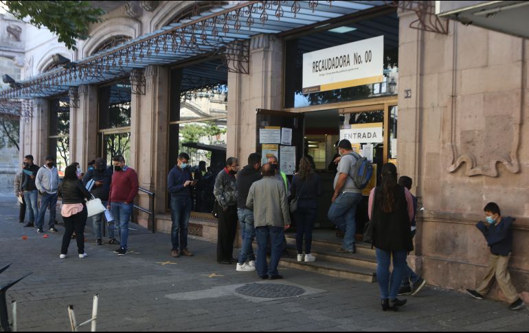 En Guadalajara hay hasta un 75% de descuento en recargos y multas del predial. EL INFORMADOR/G. Gallo